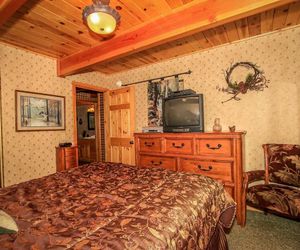 Dreams of Summit 1120 by RedAwning Big Bear Lake United States