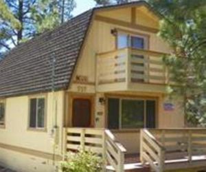 REDAWNING CUTE COZY COMFORT CABIN Big Bear Lake United States