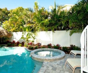 RedAwning Beachy Villa Vista Holmes Beach United States