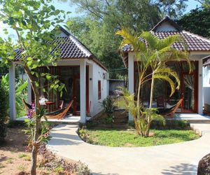 Hoa Nhat Lan Bungalow Duong Dong Vietnam