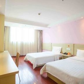 NearBy Hotel