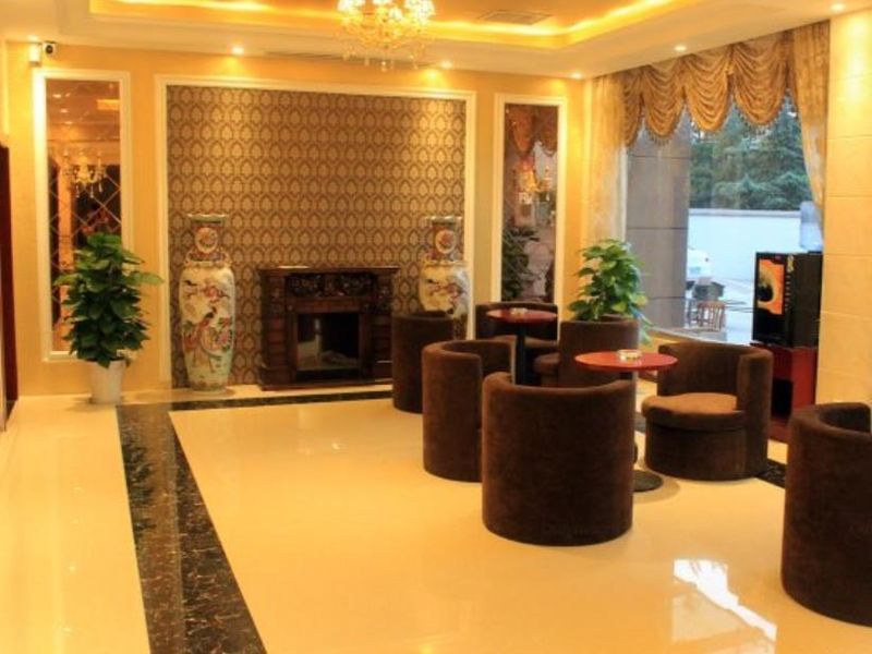 Hotel Photo 16