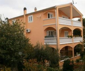 Apartments Mandaba Vodice Croatia