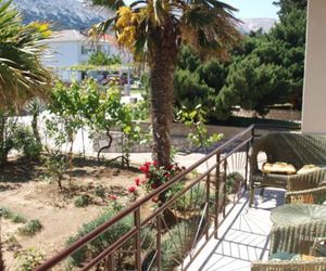 Apartment Dragoslavic Baska Croatia