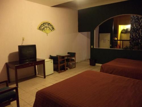 Hotel Photo 5