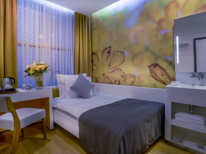 Hotel Photo 5