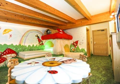 Hotel Photo 11