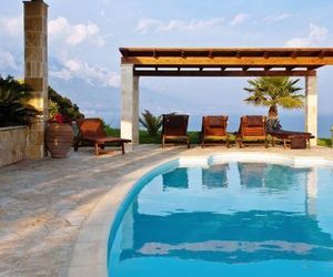 IN KEFALONIA IX Moussata Greece