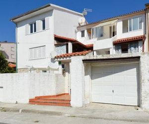 Two-Bedroom Apartment Pula near Sea 1 Veruda Croatia