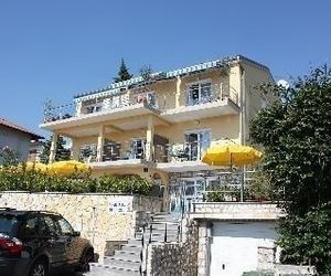 One-Bedroom Apartment Crikvenica near Sea 7 Dramalj Croatia