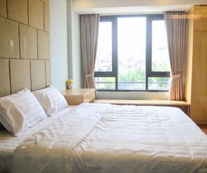 UrHome Studio Apartment Dich Vong Trung Vietnam