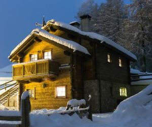 Chalet Champagne Livigno Italy