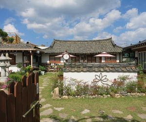 Hanok Raon Gyeongju South Korea