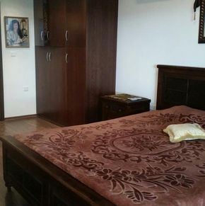 NearBy Hotel