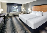 Отзывы La Quinta Inn & Suites Chicago Lake Shore, 4 звезды