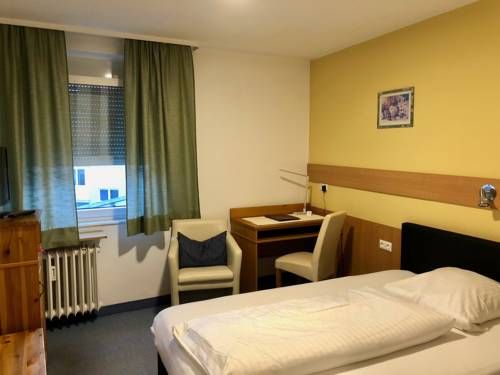 Hotel Photo 9