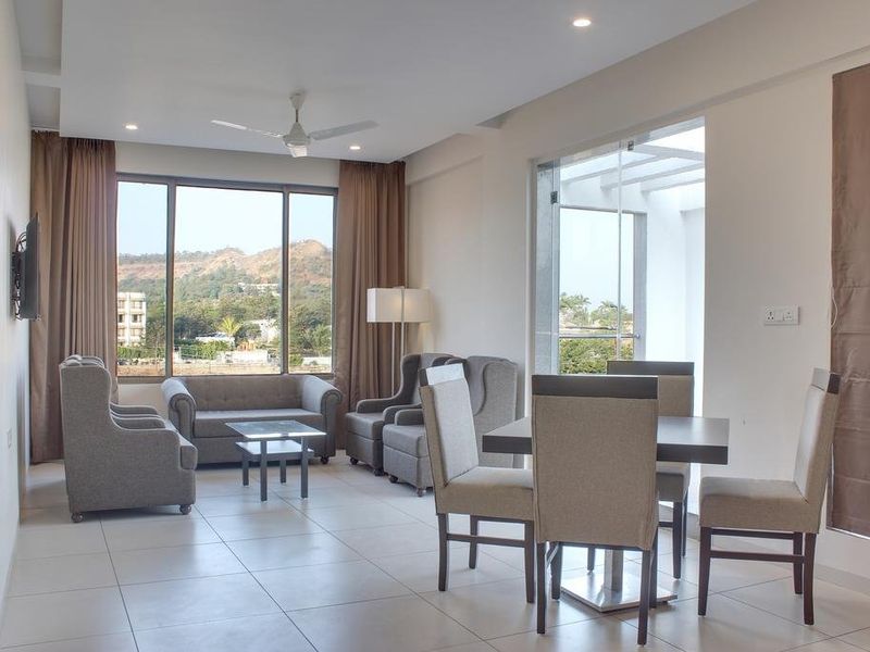 Hotel Photo 9