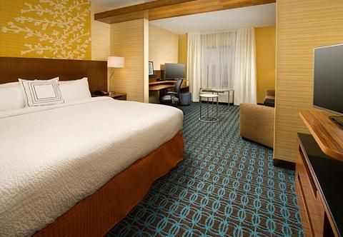 Fairfield Inn & Suites by Marriott Arundel Mills BWI Airport