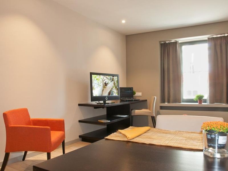 Hotel Photo 5