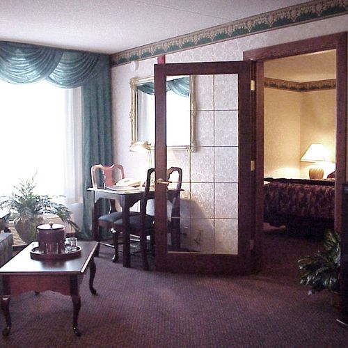 Photo of The Plaza Hotel & Suites Winona