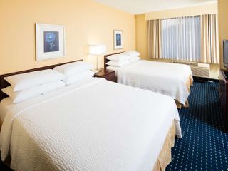 Фото отеля Holiday Inn & Suites Bothell Seattle Northeast, an IHG Hotel