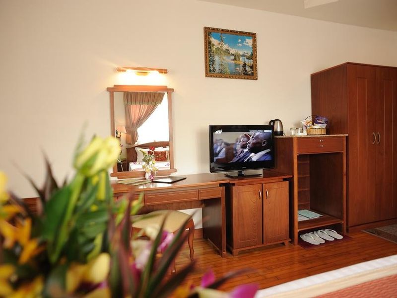 Hotel Photo 8
