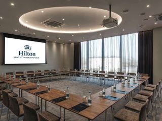 Отель Hilton Санкт-Петербург Экспофорум