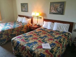 Фото отеля Country Hearth Inn & Suites Willard