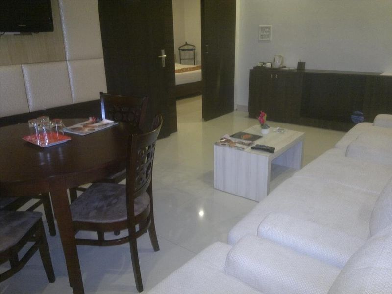 Hotel Photo 8