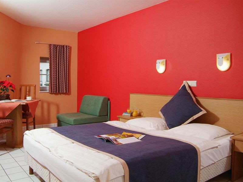 Hotel Photo 3