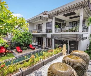 Villa Deva Seminyak Indonesia