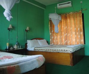 Hotel Chitwan Park Cottage Sauraha Nepal