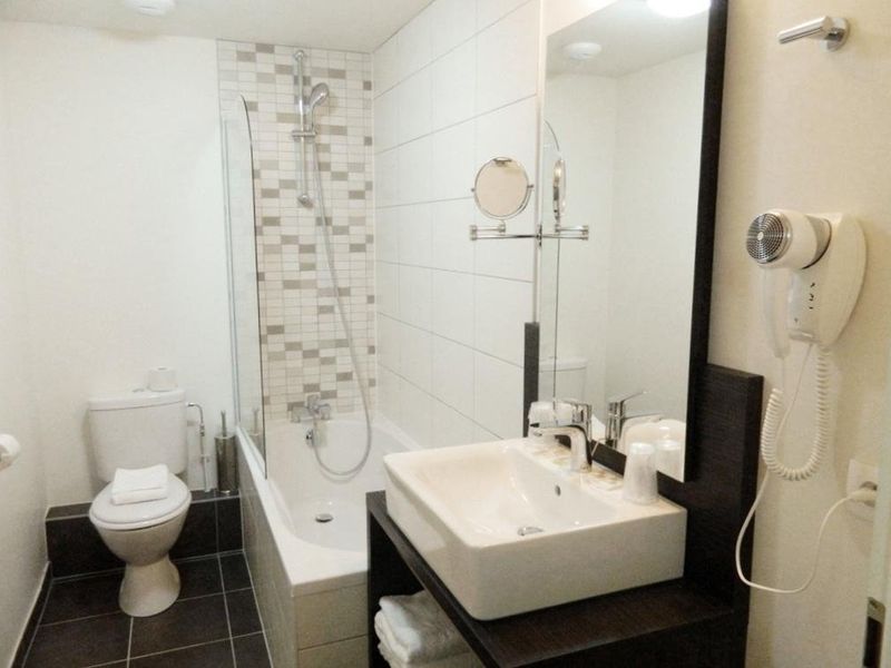 Hotel Photo 12