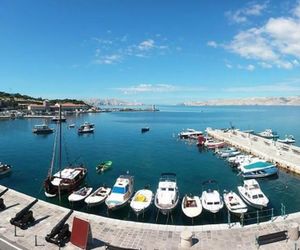 Dama Apartment Senj Croatia