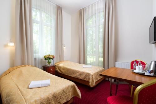 Hotel Photo 9