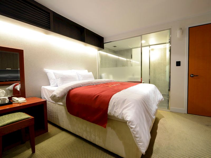 Hotel Photo 6