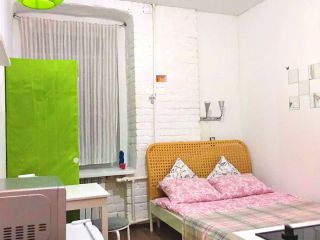 Сosy studio apartment near tube 3