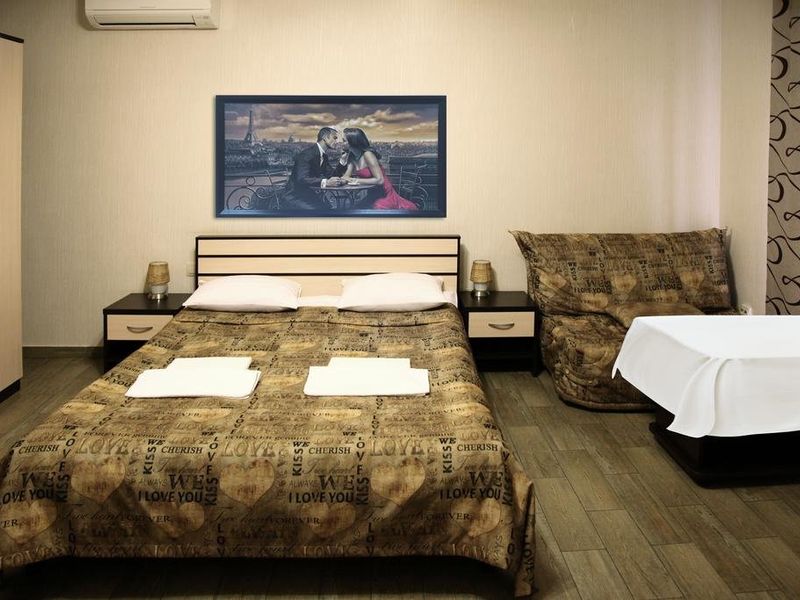 Hotel Photo 1