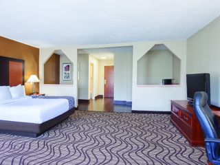 Фото отеля La Quinta Inn by Wyndham Moss Point - Pascagoula