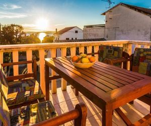 Apartments Little pretty house Donje Petrcane Croatia