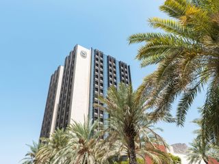 Hotel pic Sheraton Oman Hotel