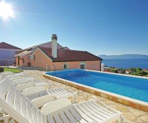 Apartment Podaca with Outdoor Swimming Pool 305 Podaca Croatia