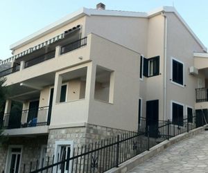 Apartments Villa Lazic Petrovac Montenegro