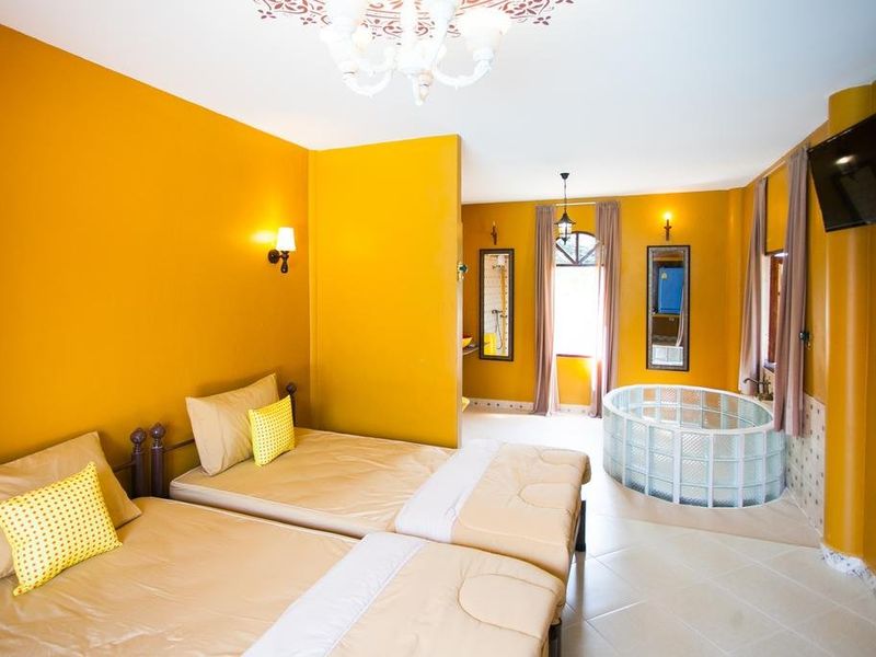 Hotel Photo 1