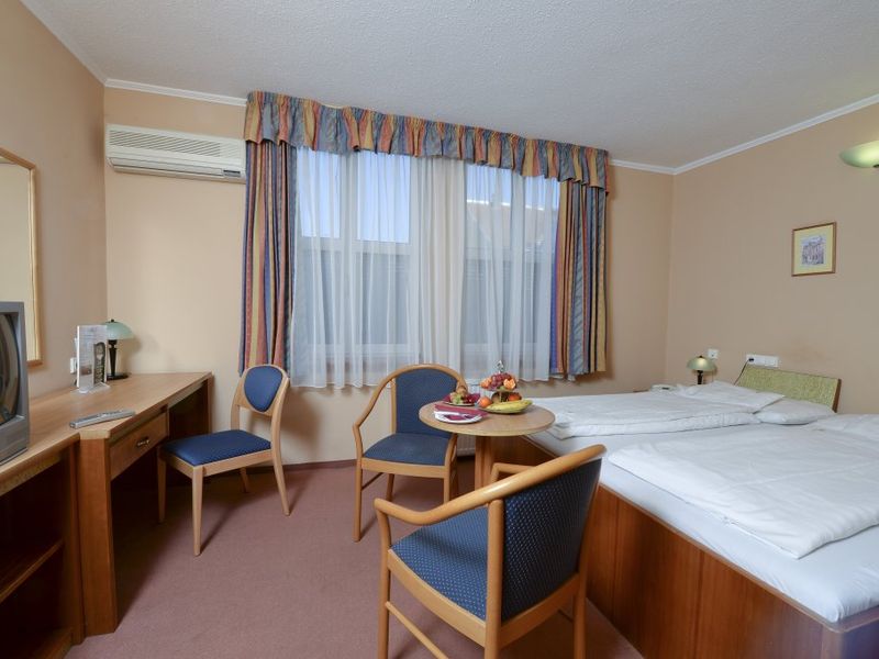Hotel Photo 7