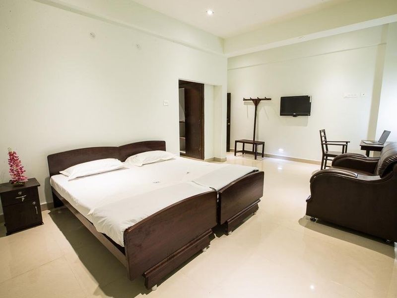 Hotel Photo 1