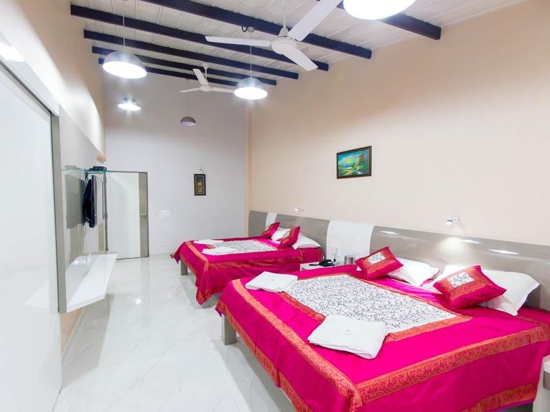 Hotel Photo 6