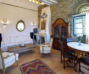 Nikis Home Tinos Town Greece