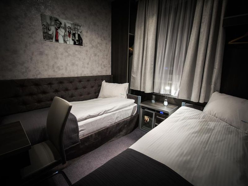 Hotel Photo 5