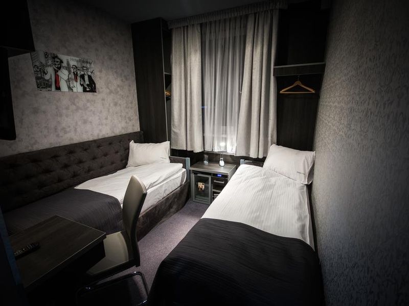 Hotel Photo 6